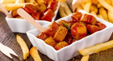 Die besten Curry-Wurst-Imbisse Berlins